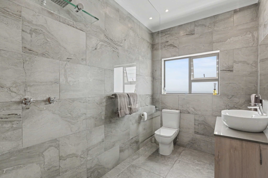 3 Bedroom Property for Sale in Club Milos Estate Free State